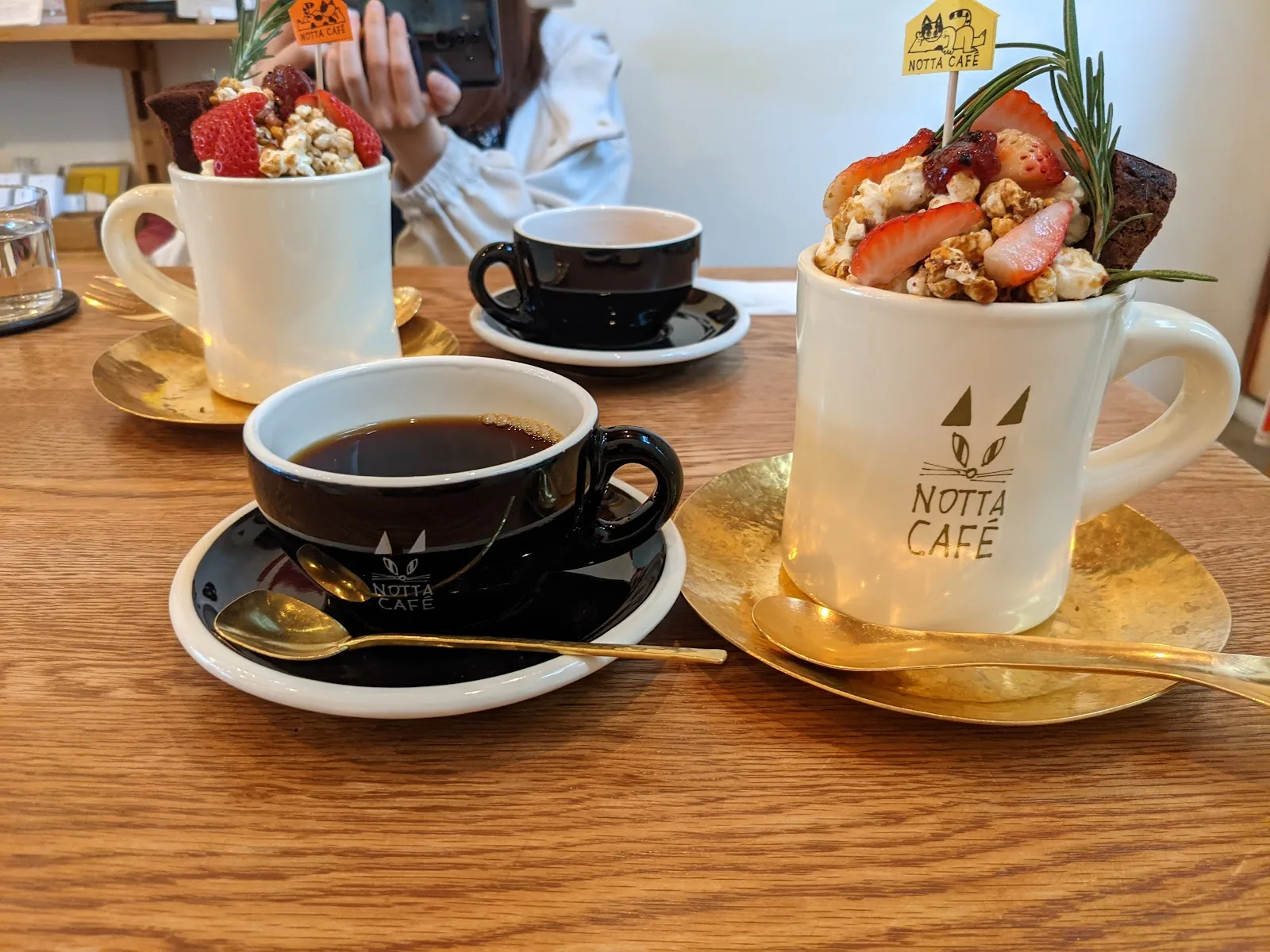 NOTTA CAFE · 9